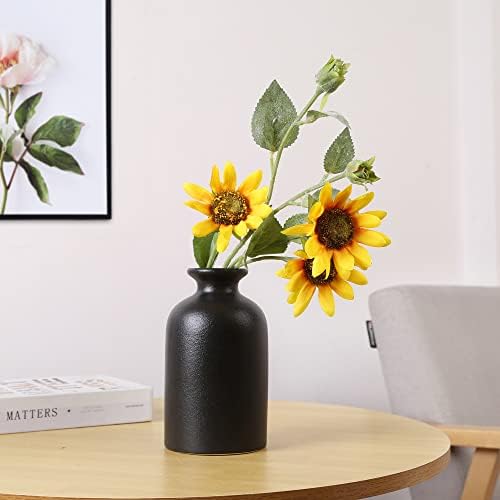 Stylish Ceramic Dry Flower Vase for Home Decoration