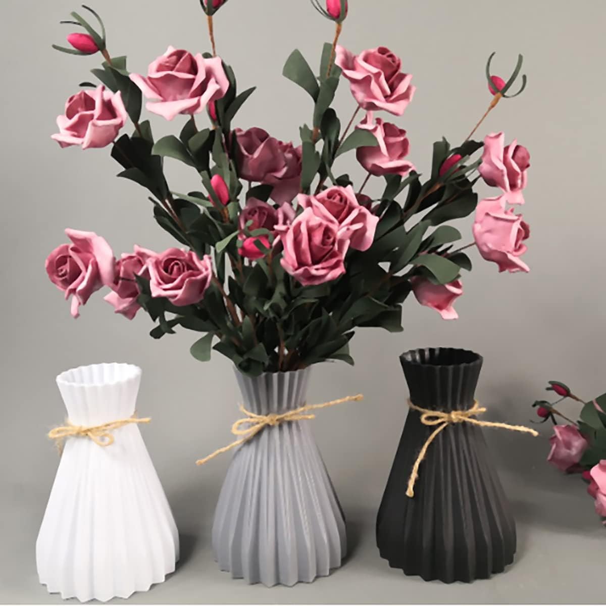 Queenbox 47x7in Plastic Vase with Hemp Rope