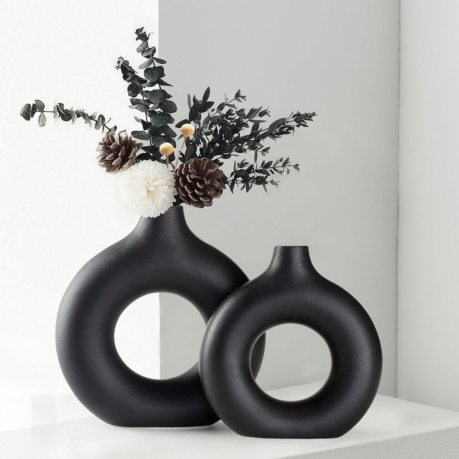 CEMABT Modern Donut Vase Black Ceramic