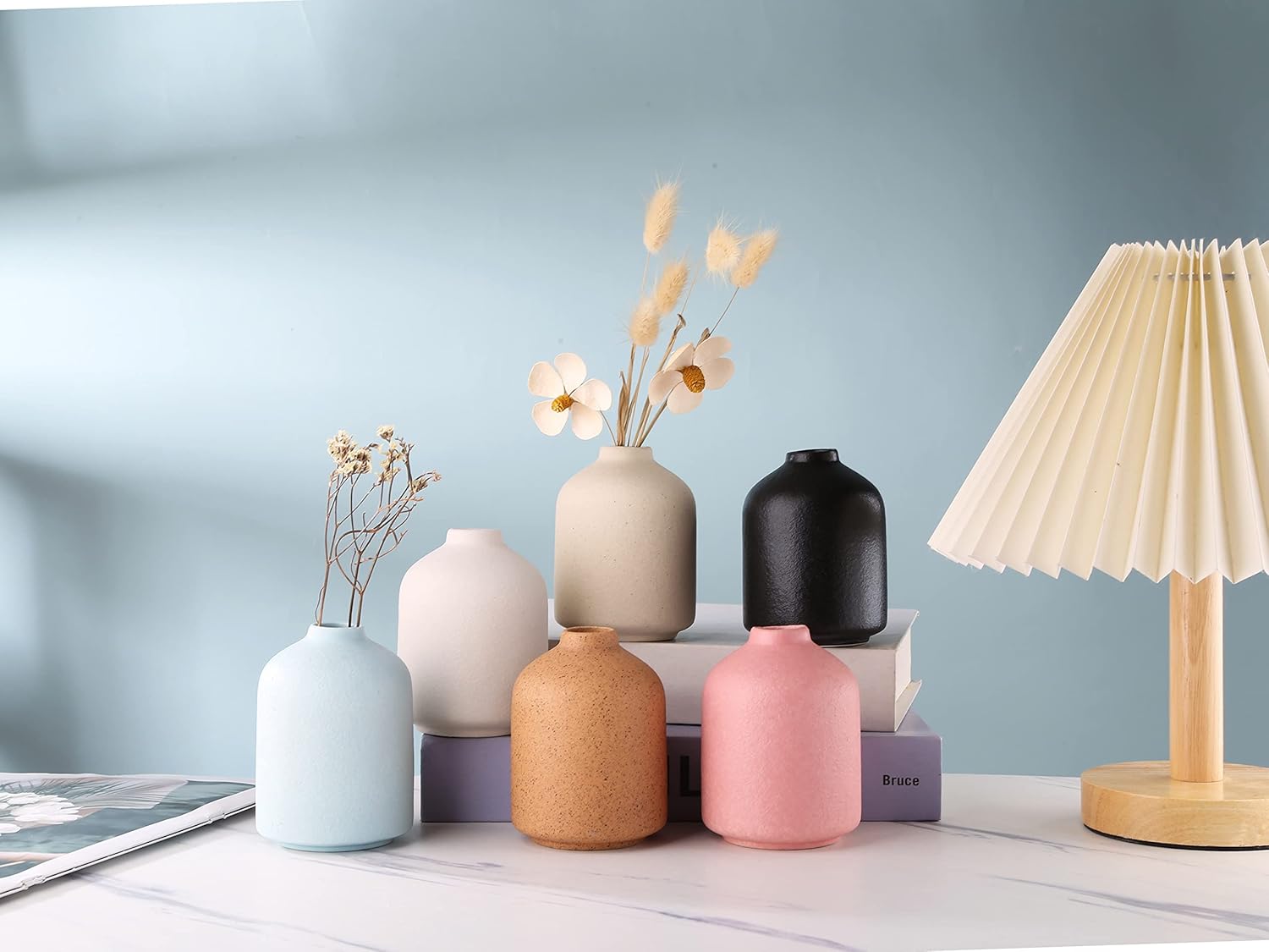 Modern Minimalist Ceramic Vase in Black