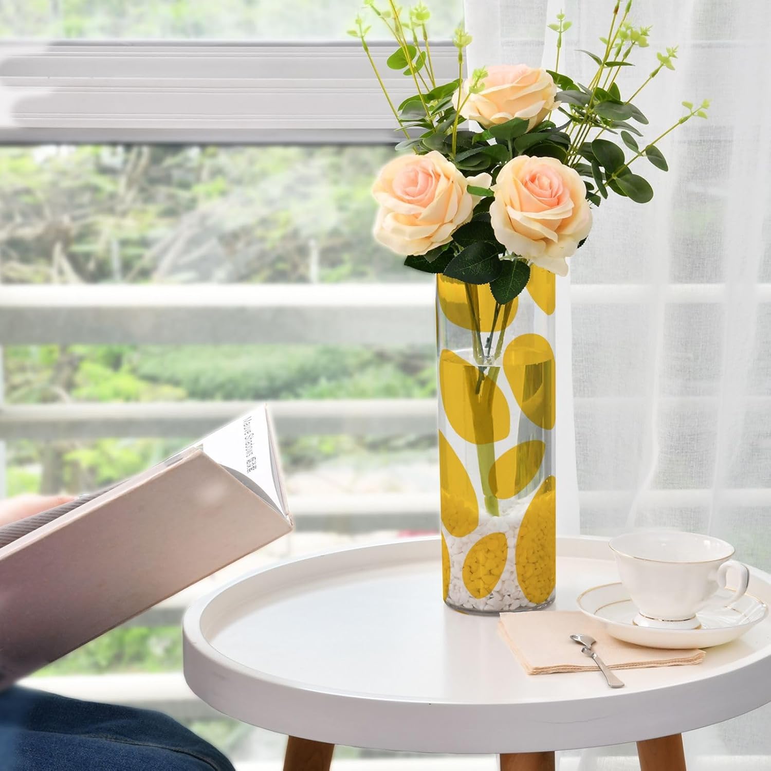 Clear Plastic Hurricane Vase with Yellow Spots 118 x 39 Inch