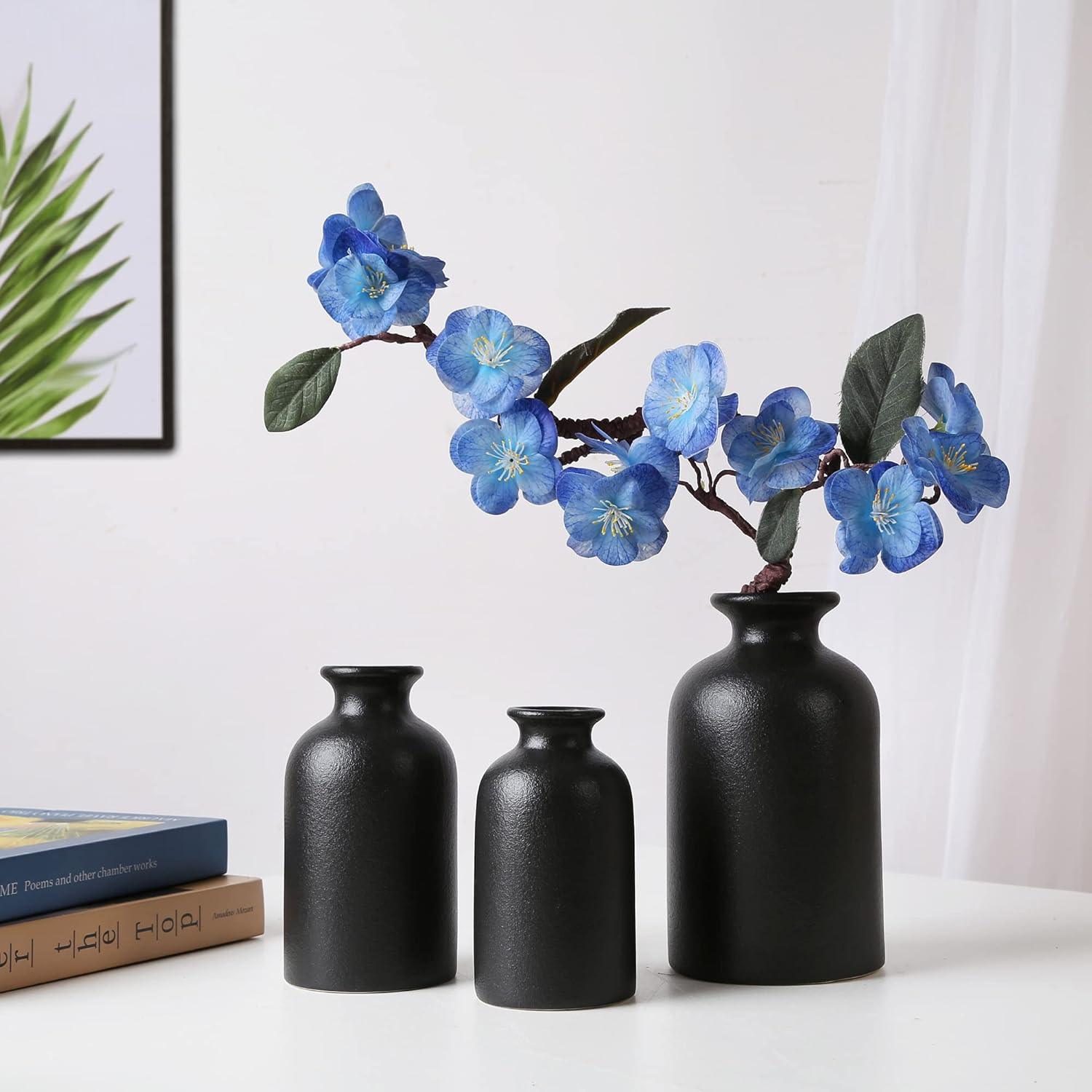 Stylish Ceramic Dry Flower Vase for Home Decoration