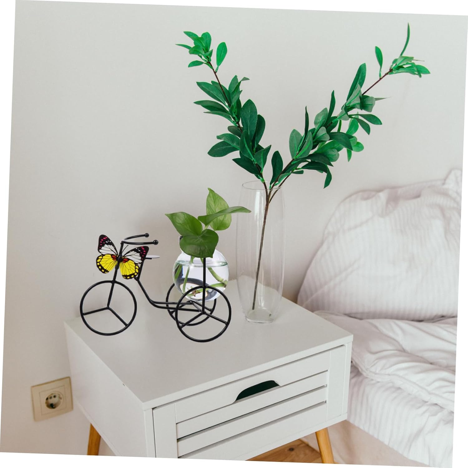 Modern Decorative Pedicab Glass Vase Wrought Iron Holder