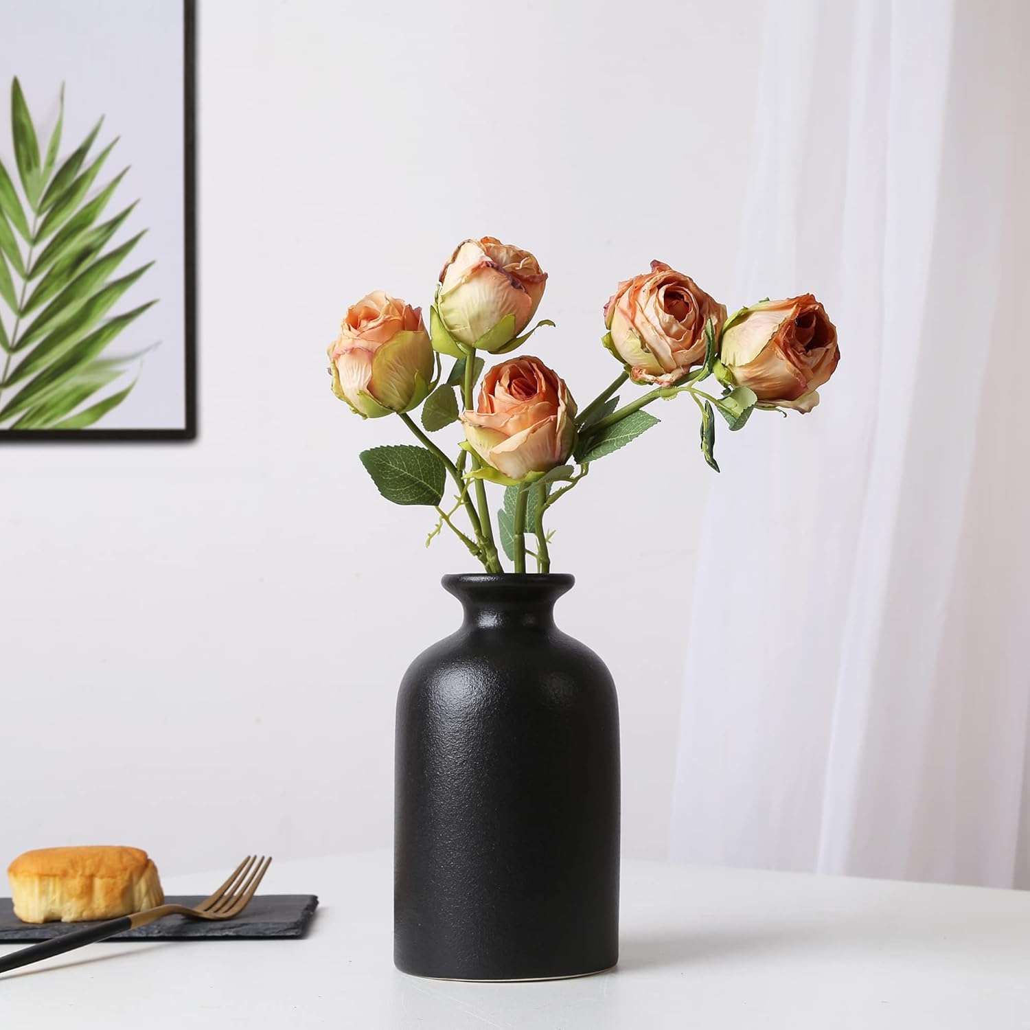Stylish Ceramic Dry Flower Vase for Home Decoration