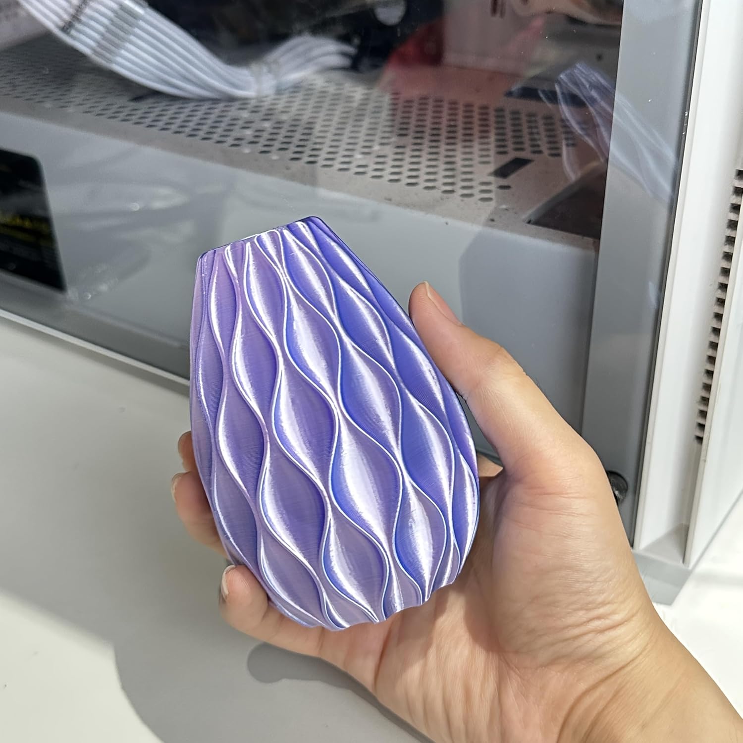 HEYUROP 1pc 3D Printed Mini Wavy Vase Blue Pink