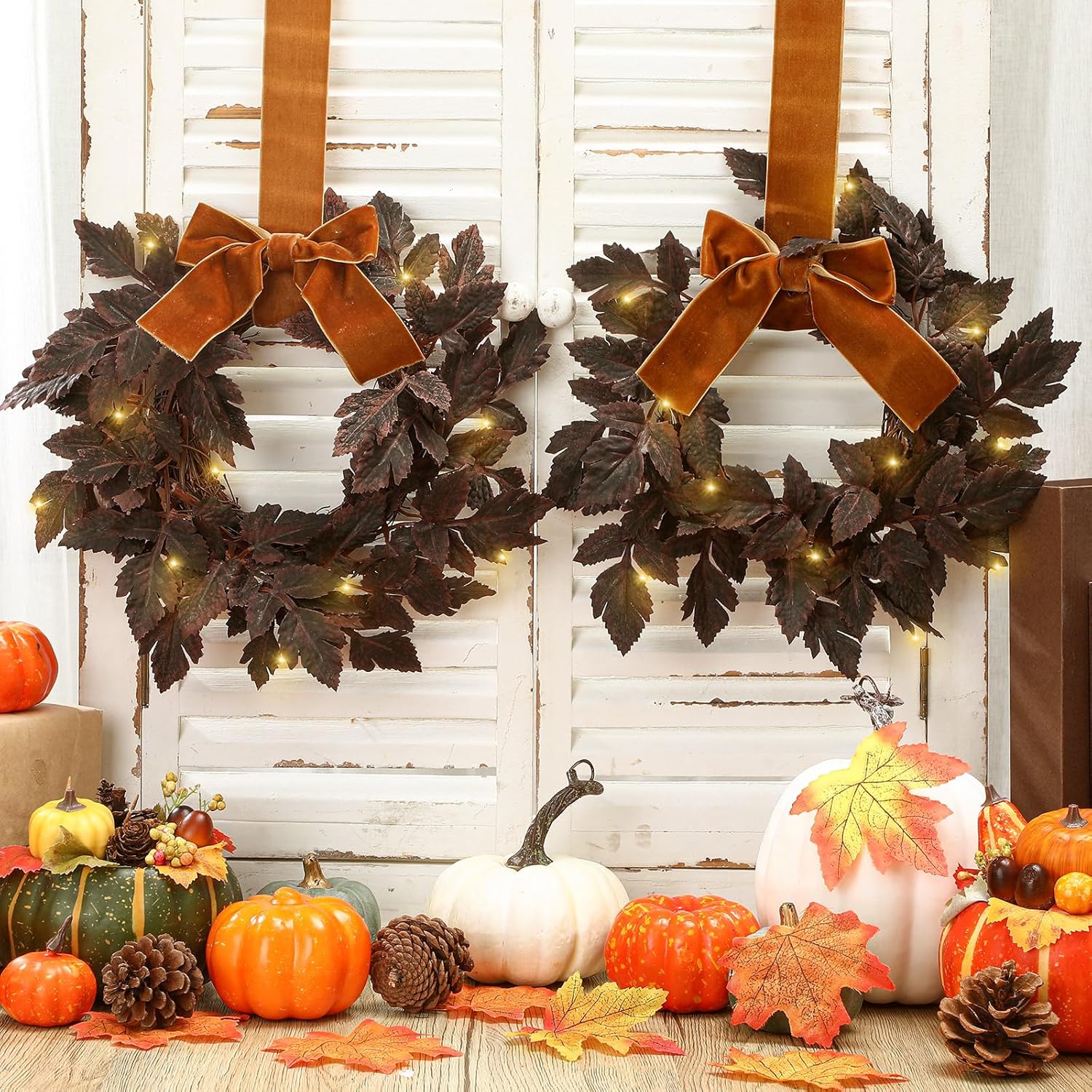 Hoteam 4 Pcs 9 Inch Cimicifuga Leaf Wreath Set